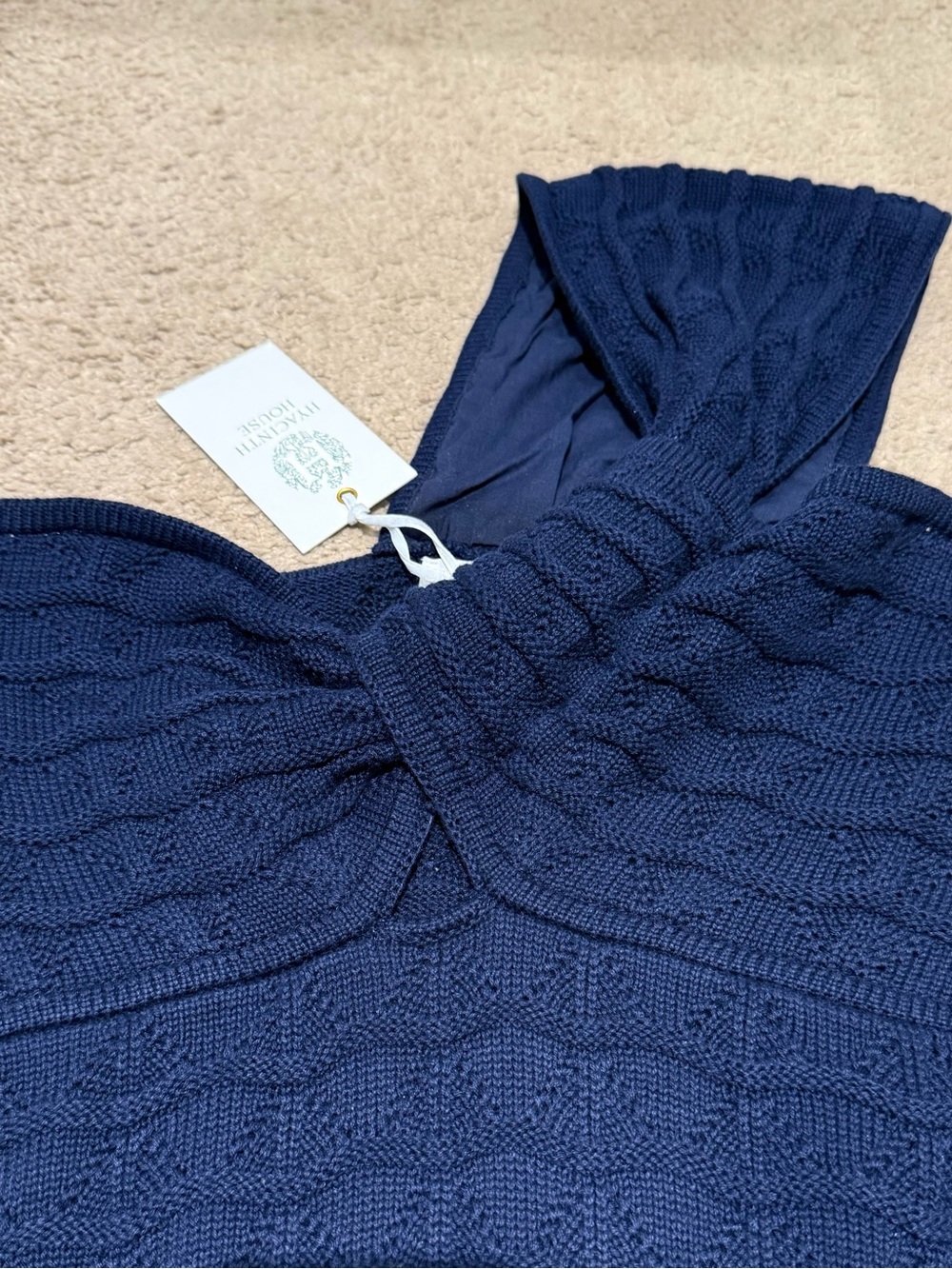 NWT Tuckernuck HYACINTH HOUSE
Navy Knit One Shoulder Nicole Midi Dress Sz Small - Picture 8 of 13